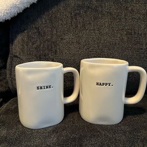 Rae Dunn mug set